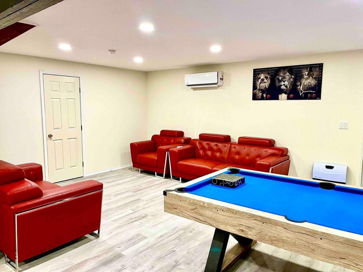 Gorgeous House Private Pool Hot Tub Playroom Long Pond